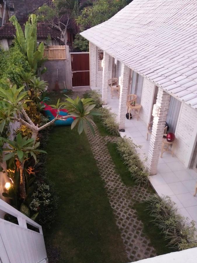 Pondok Ayu Homestay Canggu Εξωτερικό φωτογραφία