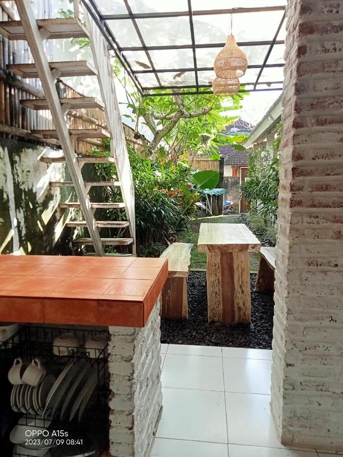 Pondok Ayu Homestay Canggu Εξωτερικό φωτογραφία